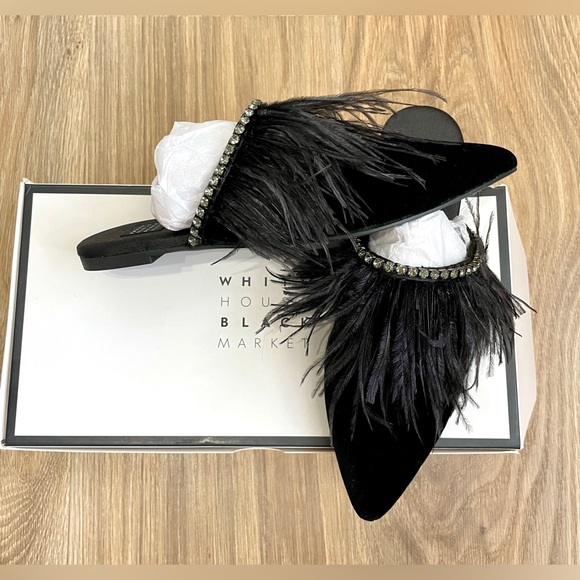 White House Black Market Size 6 Black Feather Valvet Diamond Mules Flats NIB - Picture 4 of 4